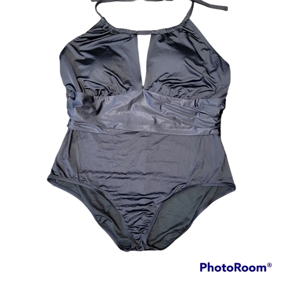 Mynah Black Backless High Halter Keyhole Neckline Full Body Swimsuit 24W NWT - Picture 3 of 7